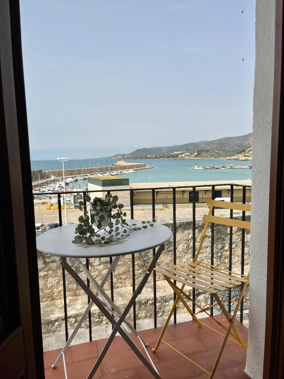Апартаменты Apartamento En El Castillo De Пеньискола Экстерьер фото
